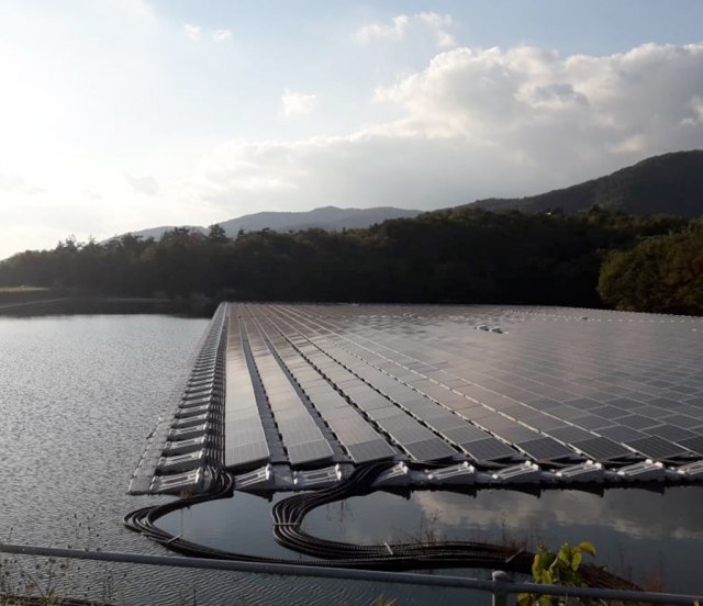 realisation Maintenance Mise en service centrale flottante Japon 500 Kw