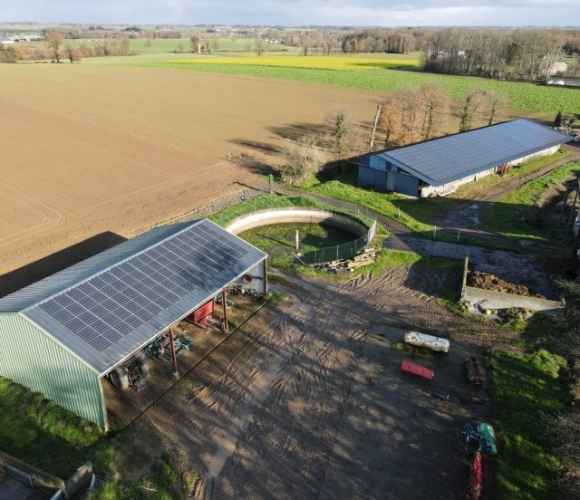 Groupe-Allosun Tinténiac Ille-et-Vilaine Bretagne 35 - Installation d'un bâtiment agricole 99kva dans le 22