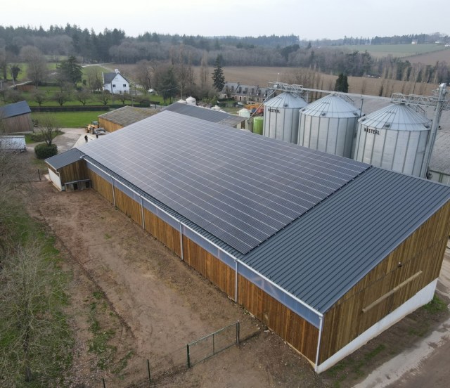 Groupe-Allosun-installation-photovoltaique-exploitation-agricole-autoconsommation-bridage-dynamique-1