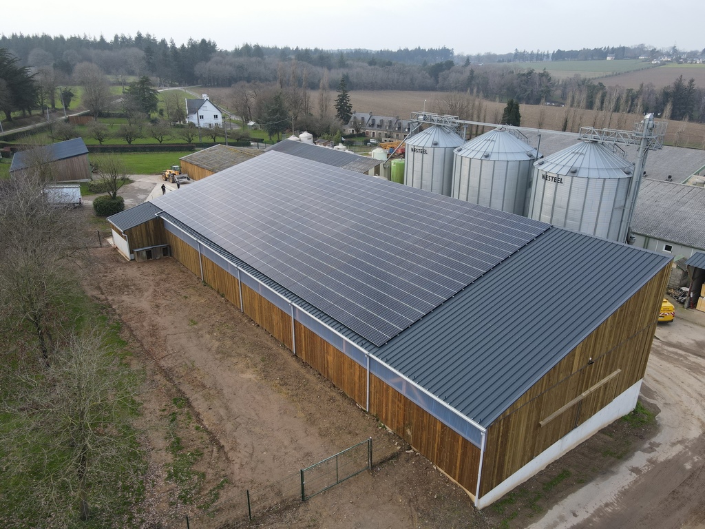 Groupe-Allosun-installation-photovoltaique-exploitation-agricole-autoconsommation-bridage-dynamique-1